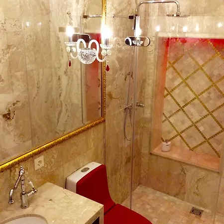 Luxury Pilies Avenue Апартаменти *