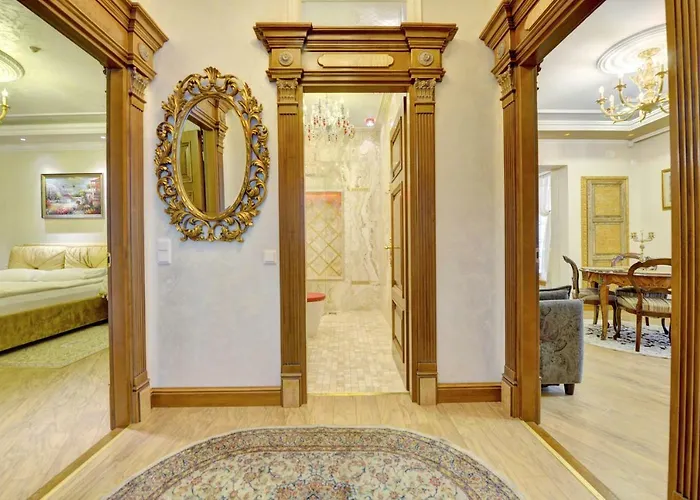 Luxury Pilies Avenue