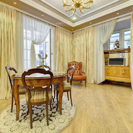 公寓 Luxury Pilies Avenue 维尔纽斯