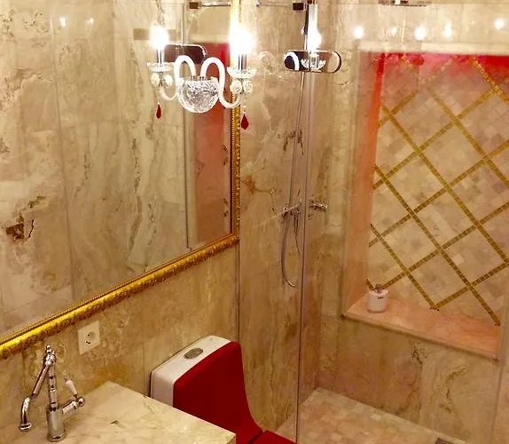 Luxury Pilies Avenue Apartamento *